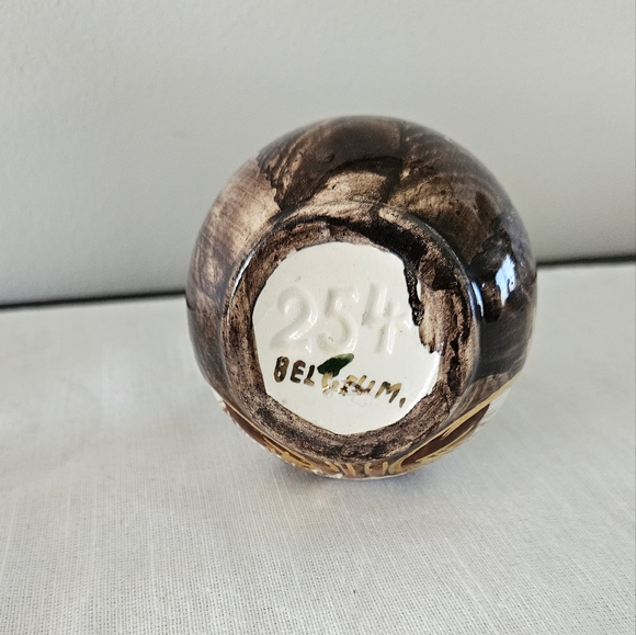 Hand painted Vase - Picture 2 of 2